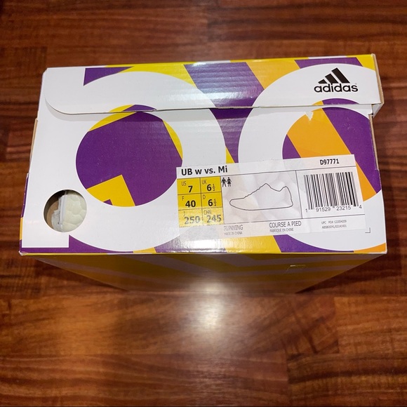 Ultraboost x Missoni - Picture 11 of 11